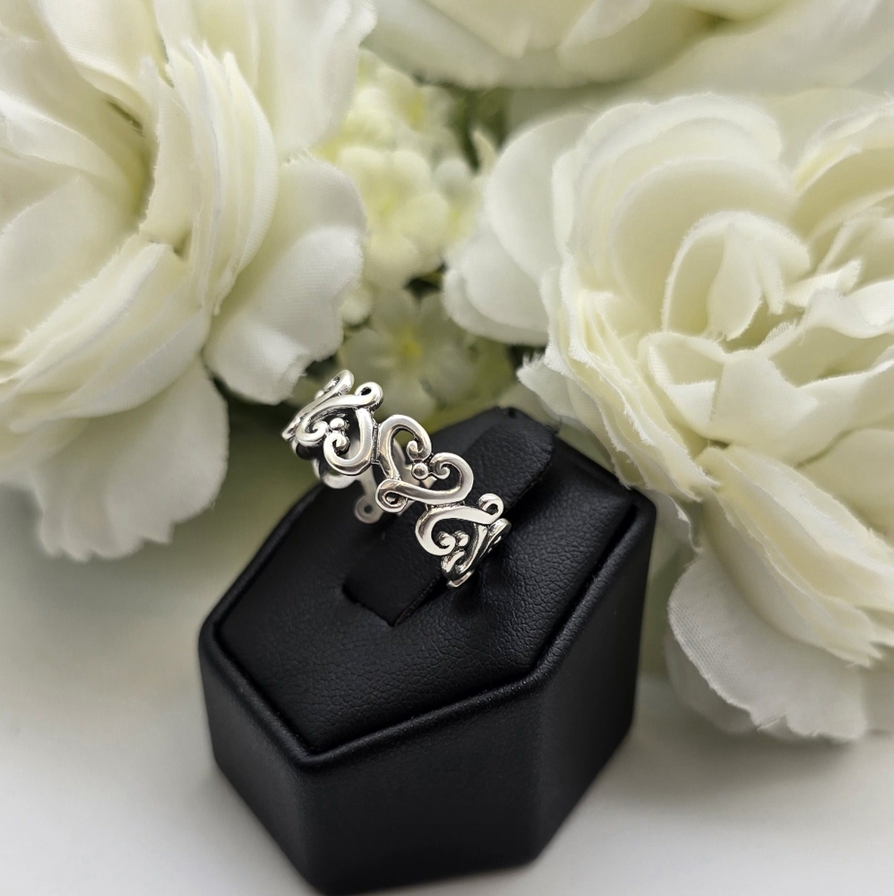 🥰 LASTING LOVE RING - Picture 5 of 6